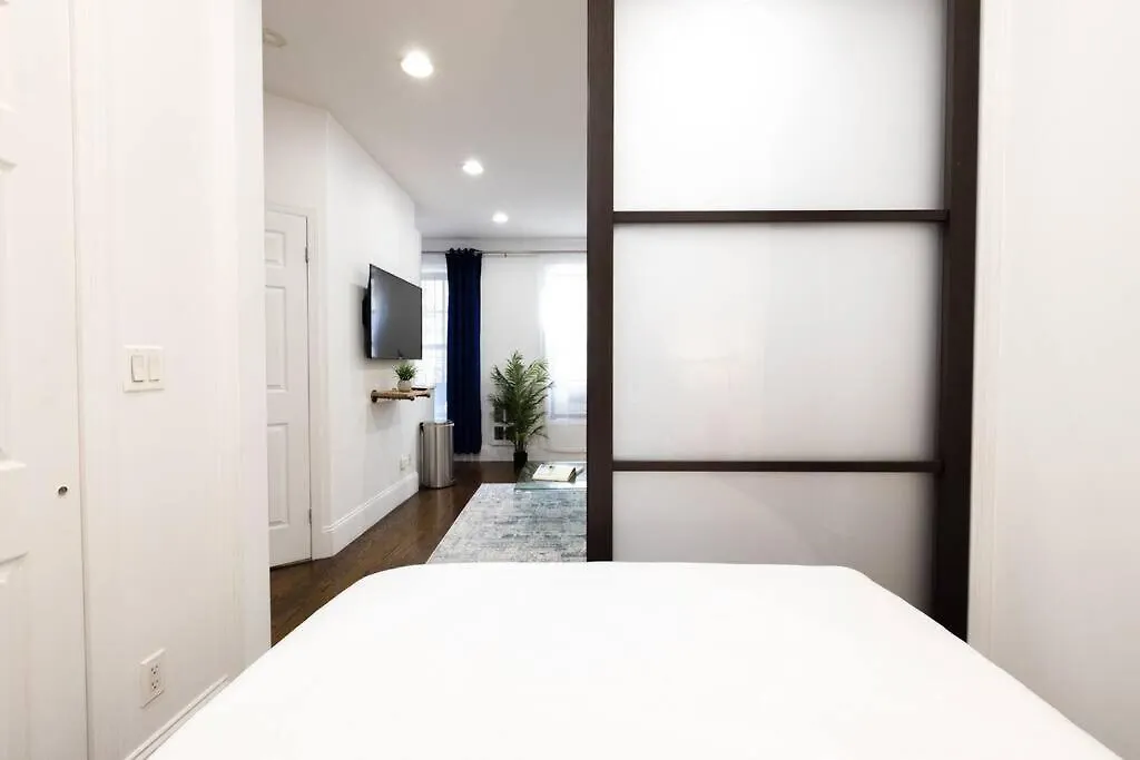 Apartment 69-2D Stylish Lower East Side 1Br Apt New York